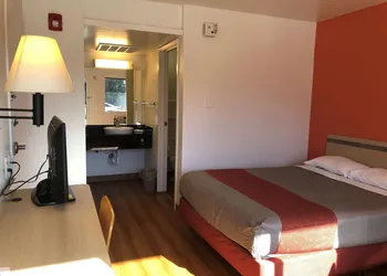 Motel 6 Goodlettsville, TN - Nashville hotel thumbnail 8
