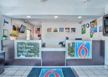 Motel 6 Salem, OR hotel thumbnail 2