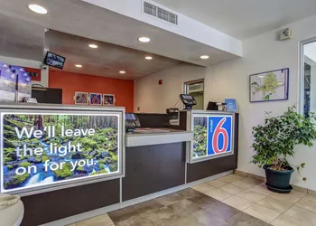 Motel 6 Grants Pass, OR hotel thumbnail 2