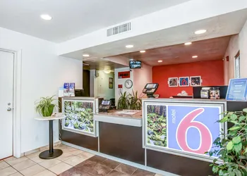Motel 6 Grants Pass, OR hotel thumbnail 3