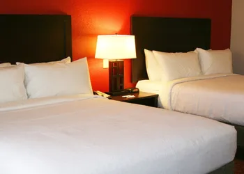 Holiday Inn Guin by IHG hotel thumbnail 2