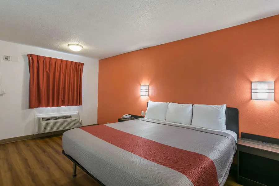 Motel 6 Dothan, AL hotel detail image 6