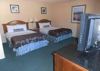 Budget Host hotel thumbnail 2