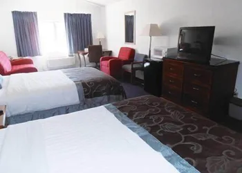 Budget Host hotel thumbnail 3