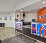 Motel 6 Destin, FL hotel detail image 4
