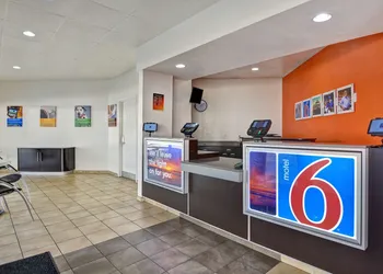 Motel 6 Destin, FL hotel thumbnail 4