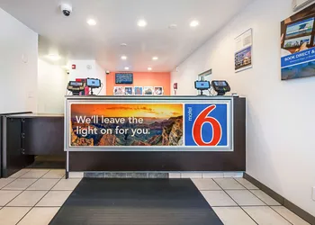 Motel 6 Corpus Christi, TX - Northwest hotel thumbnail 2