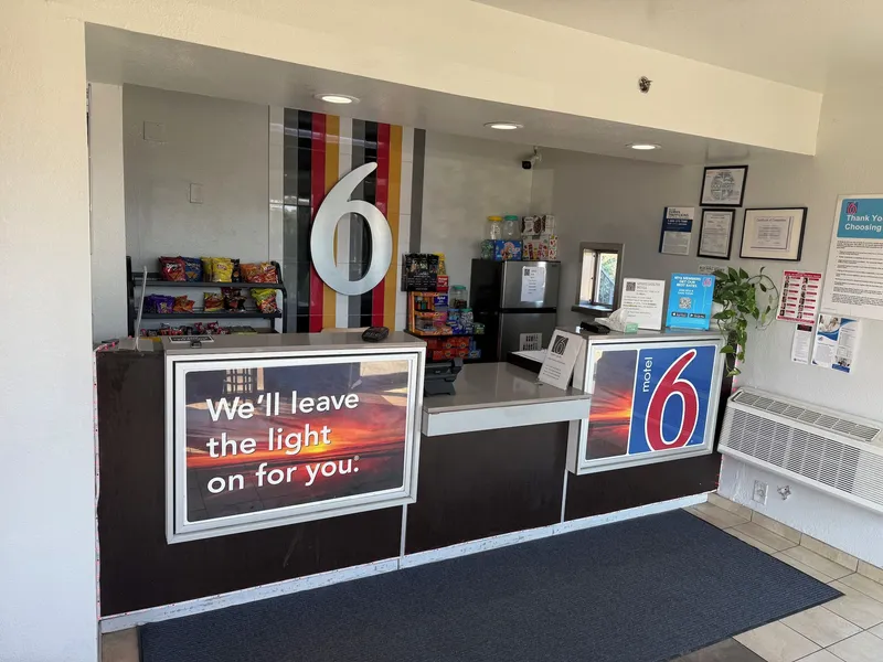 Motel 6 Gulfport, MS – Airport hotel detail image 2