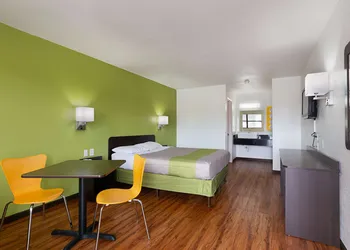 Motel 6 Chattanooga, TN hotel thumbnail 3