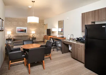 Holiday Inn Express & Suites Pocatello by IHG hotel thumbnail 4
