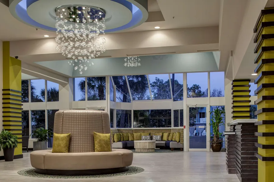 DoubleTree by Hilton Hotel Jacksonville Airport hotel detail image 2