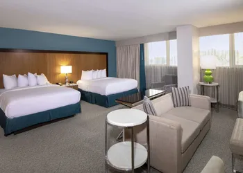 DoubleTree by Hilton Hotel Jacksonville Airport hotel thumbnail 5