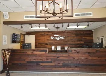 Baymont by Wyndham Sarasota hotel thumbnail 2