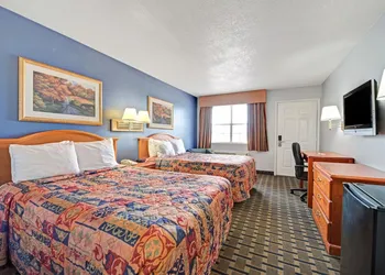 Day Star Dallas South hotel thumbnail 3