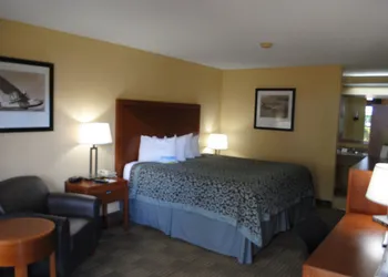 Days Inn by Wyndham Jacksonville Airport hotel thumbnail 7
