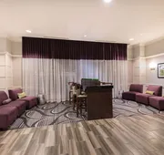 La Quinta Inn & Suites by Wyndham San Antonio Riverwalk hotel detail image 4