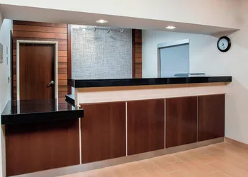 Fairfield Inn & Suites Victoria hotel thumbnail 2