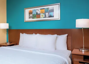 Fairfield Inn & Suites Victoria hotel thumbnail 4