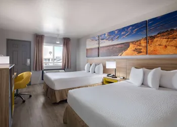 Days Inn by Wyndham Las Vegas Airport Near the Strip hotel thumbnail 5
