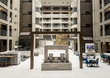 Embassy Suites by Hilton Chicago Schaumburg Woodfield hotel thumbnail 3