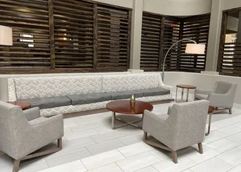 Embassy Suites by Hilton Chicago Schaumburg Woodfield hotel thumbnail 5