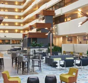 DoubleTree by Hilton Fresno Convention Center hotel detail image 7