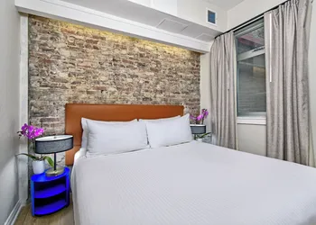 Hotel Griffon hotel thumbnail 6