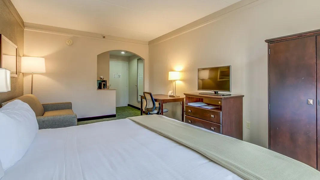 Holiday Inn Express Richmond - Midlothian Turnpike by IHG hotel detail image 6
