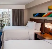 Hilton Garden Inn Waikiki Beach hotel detail image 7