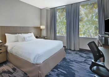Fairfield Inn & Suites by Marriott Milwaukee Downtown hotel thumbnail 6