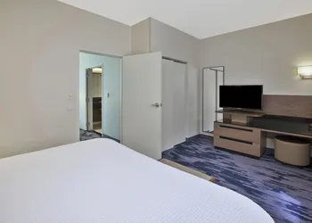 Fairfield Inn & Suites by Marriott Milwaukee Downtown hotel thumbnail 7