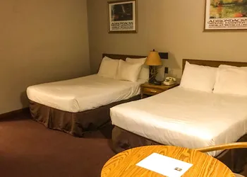 Adirondack Lodge Old Forge hotel thumbnail 7