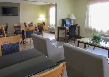 Quality Inn Williamston hotel thumbnail 2