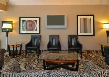 Comfort Inn & Suites Alexandria West hotel thumbnail 4