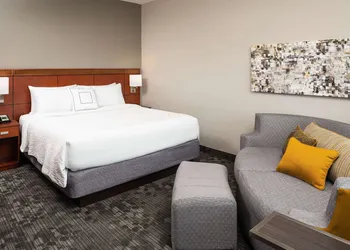 Sonesta Select Miami Lakes hotel thumbnail 6
