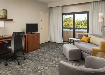Sonesta Select Miami Lakes hotel thumbnail 7