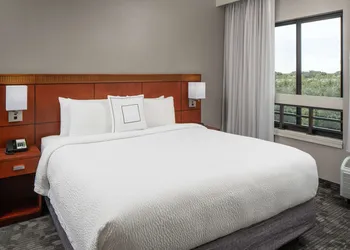 Sonesta Select Miami Lakes hotel thumbnail 8