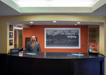 Hampton Inn Hazleton hotel thumbnail 3