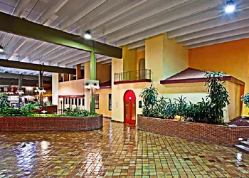 Ramada by Wyndham Indiana hotel thumbnail 3