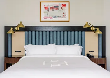 Hotel Du Pont hotel thumbnail 6
