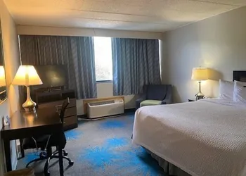 Days Inn by Wyndham Scranton PA hotel thumbnail 8