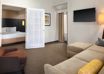 Residence Inn by Marriott Irvine Spectrum hotel thumbnail 3