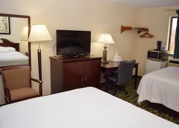 Corning Inn hotel thumbnail 5