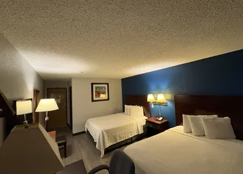 Corning Inn hotel thumbnail 6