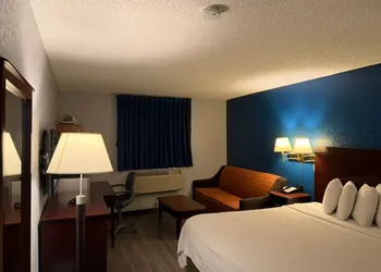 Corning Inn hotel thumbnail 7