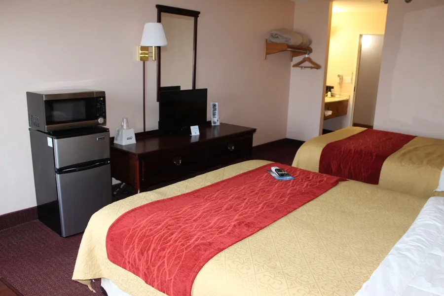 Super 8 by Wyndham Chenoa hotel detail image 2