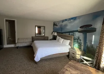 Country Town N Suites hotel thumbnail 2