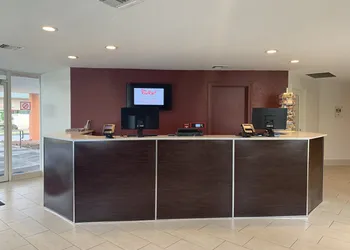 Red Roof Inn Tucson Downtown – University hotel thumbnail 2