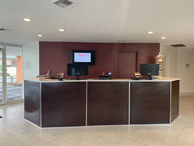 Red Roof Inn Tucson Downtown – University hotel detail image 2