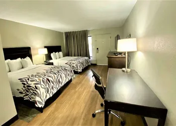 Red Roof Inn Tucson Downtown – University hotel thumbnail 6